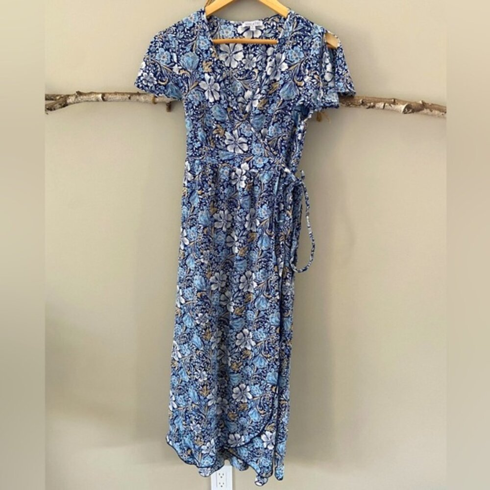 Patrons Of Peace Blue Floral Split Short Sleeve V-Neck Wrap Maxi Dress